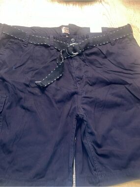 The Foundry Supply Co Mens Black Cargo Shorts W/ Belt Size 54 NEW NWT